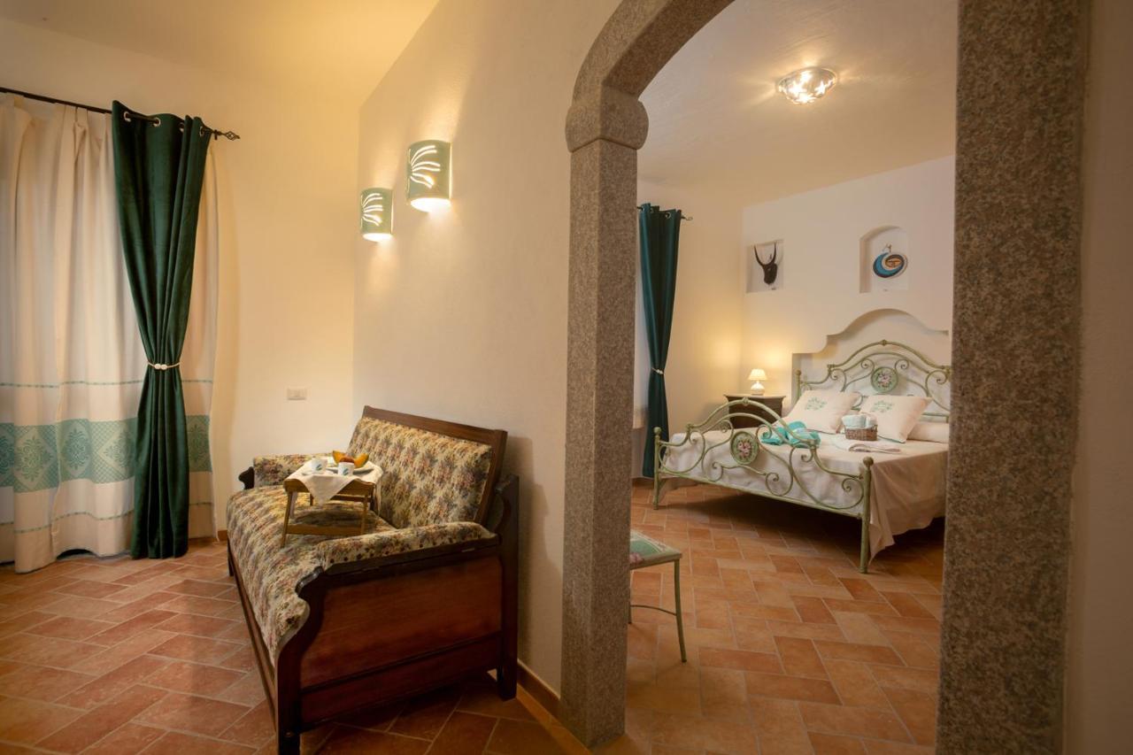 Vincent House Hotel Santa Teresa Gallura Exterior photo