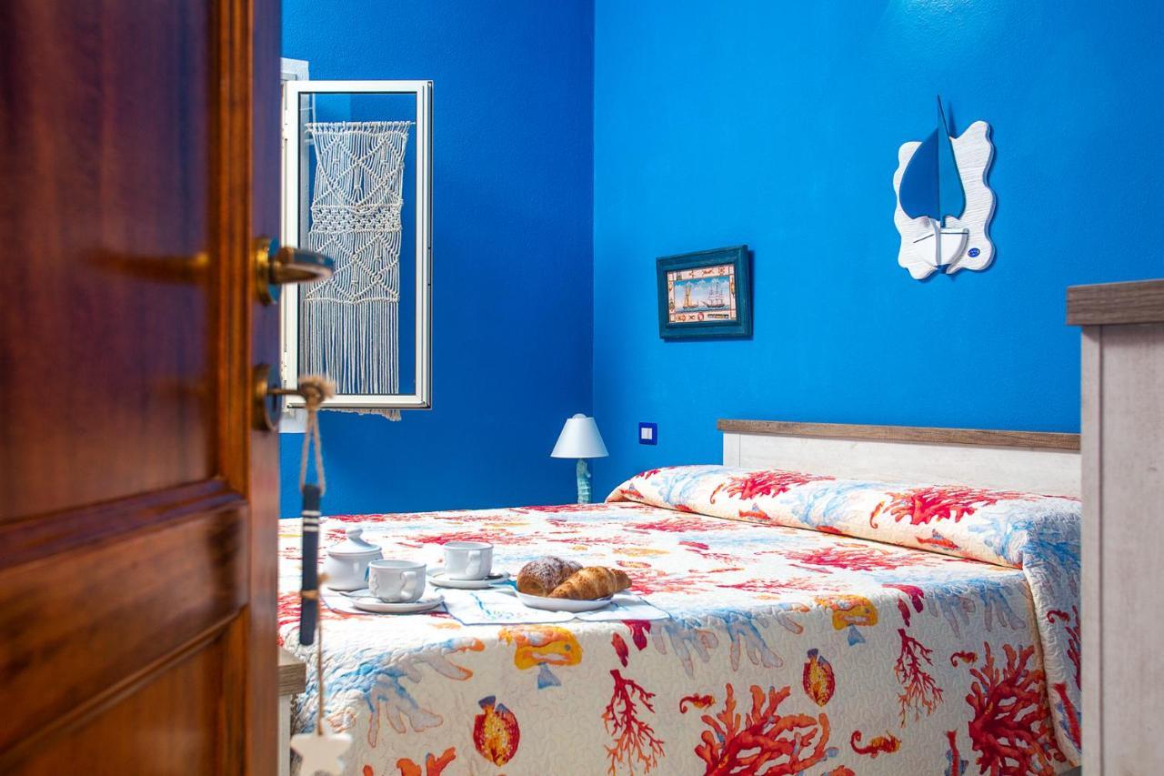 Vincent House Hotel Santa Teresa Gallura Exterior photo