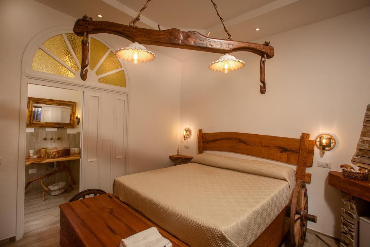 Vincent House Hotel Santa Teresa Gallura Exterior photo